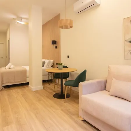 Rentalsevilla Concordia Apartment Seville